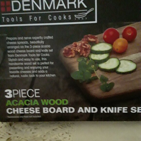 Acacia Wood Three Piece Cheese Board and Knife Set _ NIB - Picture 3 of 5